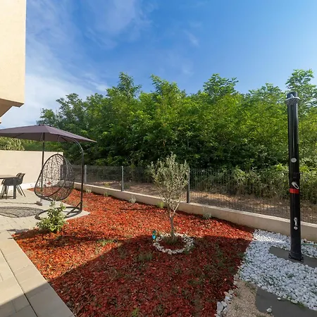 Lana - Sunset Oasis By Belmont Realty 公寓